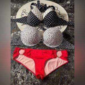 Set of two Victoria Secret tops push-up 34DD, bombshell 34D and M red bottoms